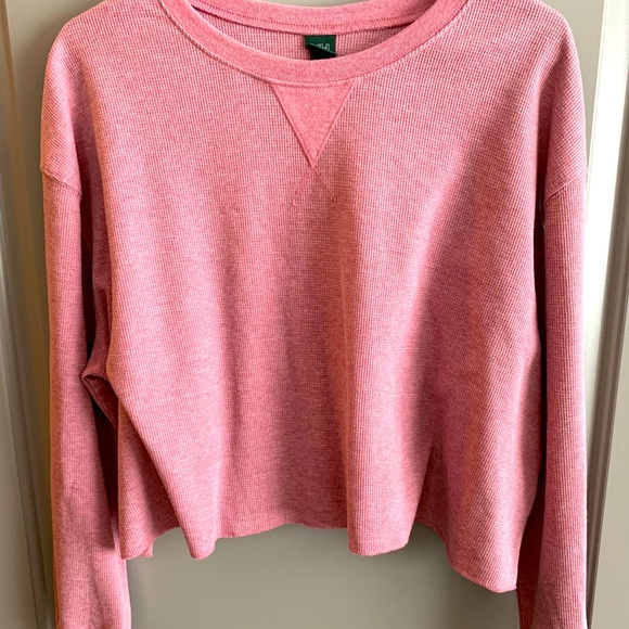 Crop top - Picture 2 of 2